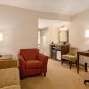Отель Country Inn & Suites by Radisson, Calgary-Northeast, фото 3