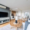 Отель Stylish 2 Bedroom Apartment in Port Melbourne With City Views, фото 17