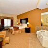 Отель La Quinta Inn & Suites by Wyndham Lackawanna, фото 8