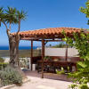 Отель Cozy Pool Front Apartment With sea View Green, фото 16