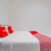 Отель Guest House Citra Pemuda Syariah by OYO Rooms, фото 7
