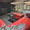 Отель Circle on Cavill Luxury 2-Bedroom Ocean Views, фото 3