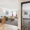 Отель Microtel Inn & Suites by Wyndham Sudbury, фото 2