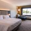 Отель Holiday Inn Express & Suites Birmingham - Homewood, an IHG Hotel, фото 22