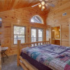 Отель Pine Tree Lodge - Eight Bedroom Cabin, фото 21