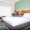 Отель Holiday Inn Express And Suites Queenstown, an IHG Hotel, фото 25