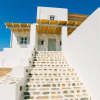 Отель Coral Villa With 4 Bedrooms in Paros, фото 10