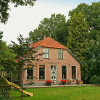 Отель Secluded Farmhouse in Balkbrug with Hot Tub, фото 1