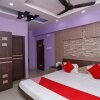 Отель Tr Palace By OYO Rooms, фото 4