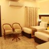 Отель Pal Paradise Hotel & Banquet в Лакхнау