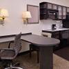 Отель Candlewood Suites Terre Haute, an IHG Hotel, фото 30