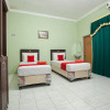 Отель RedDoorz Syariah @ Griya Shanta Malang, фото 7