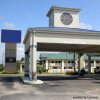 Отель Holiday Inn Express Marianna I 10 Exit 142, фото 1