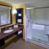 Отель Holiday Inn Express & Suites Timmins, an IHG Hotel, фото 9