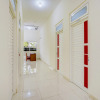 Отель OYO 90173 Innapp Tenggilis Family Residence, фото 9