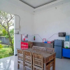 Отель RedDoorz Syariah Near Syamsudin Noor Airport 4, фото 12