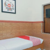 Отель OYO 1190 Griya Soeratin Residence Syariah, фото 4