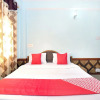 Отель OYO 12719 Home 1RK Hill Top Bharari, фото 4