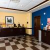Отель Hampton Inn & Suites Port Arthur, фото 2