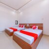 Отель Hoang Giang Hotel by OYO Rooms в Ваннине