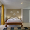Отель Villa Jacinthes - 250m2 à Saint Denis, фото 3