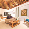 Отель Villa DeDayuh Seminyak, фото 1