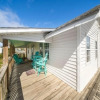 Отель Beach Cabin - Perfect For Your Family Getaway! Pet Friendly! 2 Bedroom Cottage by RedAwning, фото 18