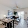 Отель Resort Condo in Desirable Chandler. Tons of Amenities. Walk to Everything! 30 Night Min! by RedAwnin, фото 13