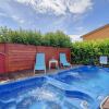 Отель Modern Holiday Home in Umag With Private Whirlpool, фото 13