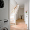 Отель Sanders Merchant - Dreamy 3-bdr Apt w Terrace, фото 3