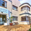 Отель On the Beach in Camps Bay - Fully Equipped 2 Bedroom Apartment, фото 1