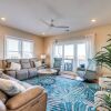 Отель Lakefront Carolina Beach Townhome w/ 3 Balconies!, фото 16