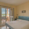 Отель Fantastico Baia de Bahas Residence Sea View 2 Bedroom Sleeps 6, фото 10
