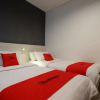 Отель RedDoorz Plus near Ciputra Mall Simpang Lima, фото 14