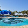 Отель Phoenix On The Bay 1310 2 Bedroom Condo by Redawning, фото 16