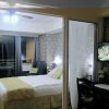Отель Azure Rio West Wave Pool 1 Bedroom near Airport, фото 31