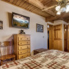 Отель A Place In Time - 10% Off Remaining July Dates- Great Cabin - Awesome Views! 2 Bedroom Cabin by Reda, фото 2