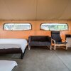 Отель Caravan Bay Camping - Caravan Park, фото 2