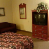 Отель Woodridge Inn and Suites, фото 4
