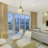 Отель Green Oasis: Home with Breathtaking View w/parking by 360 Estates, фото 11