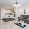 Отель Victoria Court - 1 bed pool & sea view, фото 3