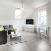 Отель Greenwich Court - Modern Windsor 1 bed flat, with gated allocated parking., фото 6