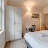 Отель Tranquil Apartment in Sint Maartensbrug at the Beach, фото 4