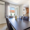 Отель Dino - Spacious Near City Centre - A1, фото 3