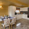 Отель Cherbridge Lodges Riverside Lodges Short Lets, фото 4