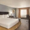 Отель La Quinta Inn by Wyndham Las Vegas Nellis, фото 42
