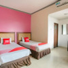 Отель OYO 3031 Hotel Regenerasi, фото 6