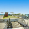 Отель Modern Resort Terrace- Up To 6 Near Beach, фото 32