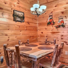 Отель Ern863 - Mountain Top - Great Location! Mountain Views! Close To Town! 1 Bedroom Cabin by RedAwning, фото 5