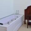 Отель New Andalusian House 33 Free Private Parking, фото 4